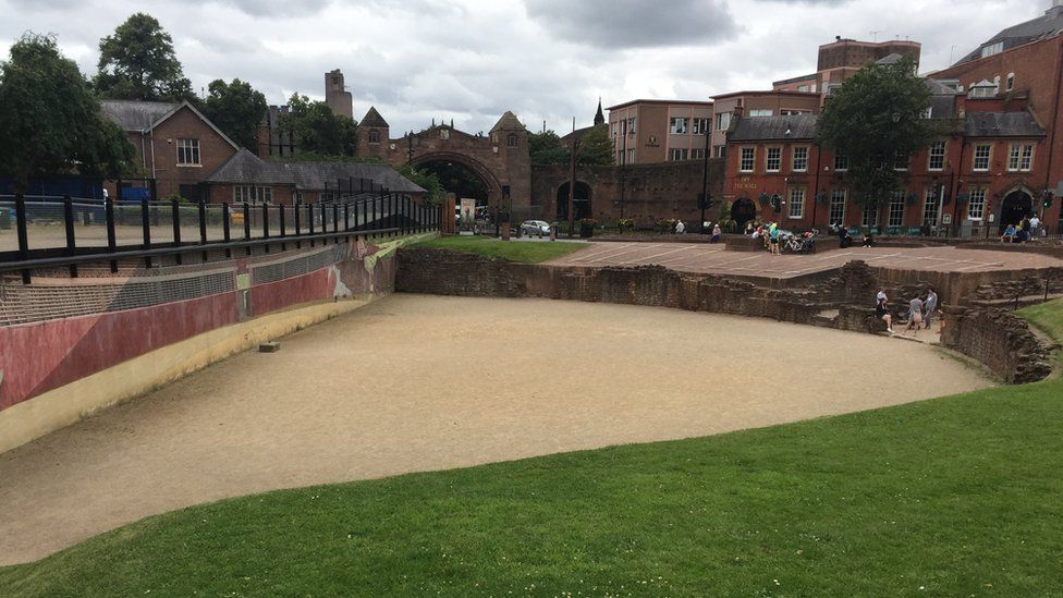 roman amphitheatre chester